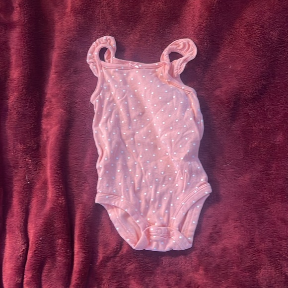 Carter’s 6 to 9 months onesies 5 for one prices - Picture 6 of 6